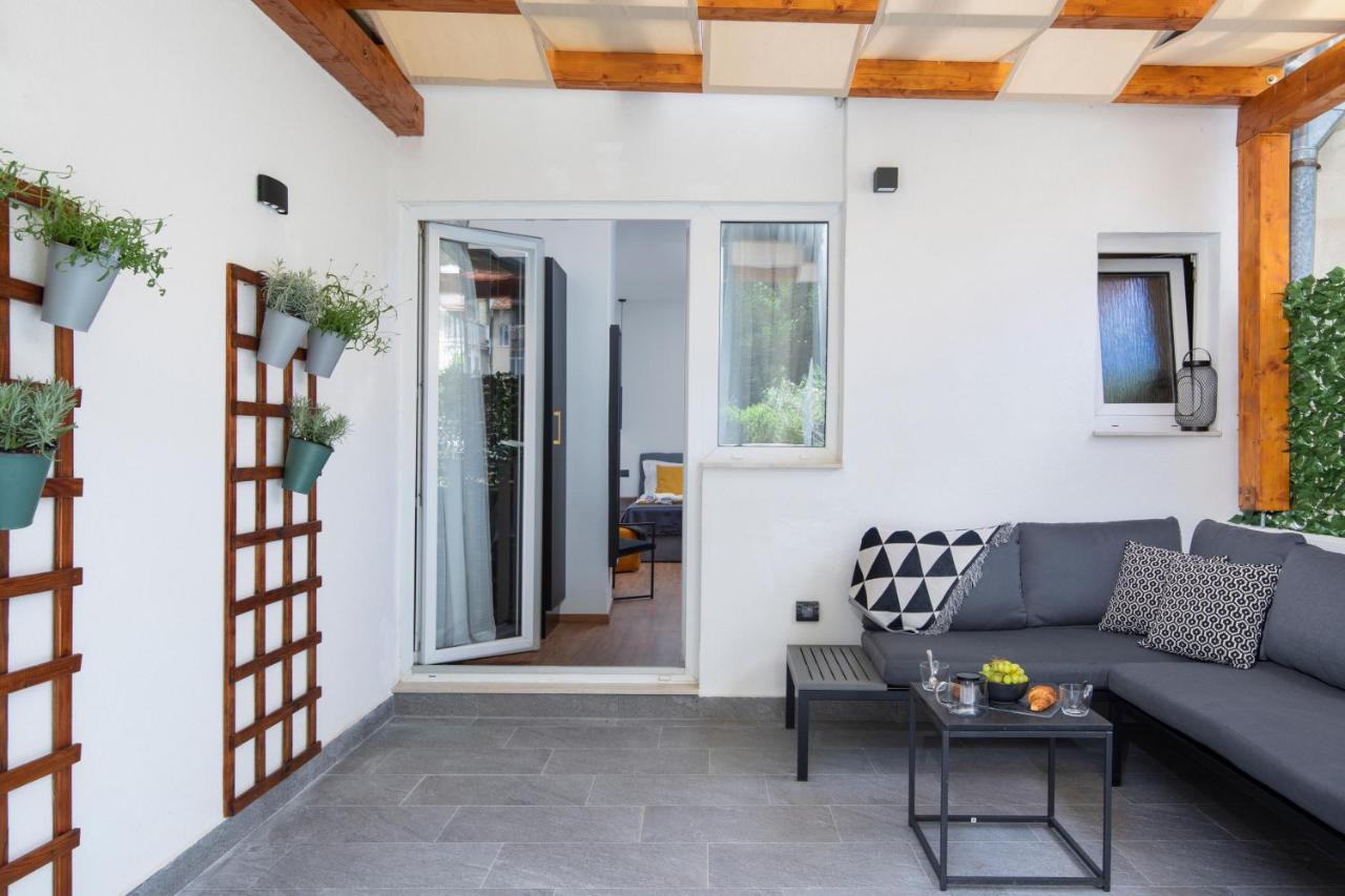 Deluxe Rooms And Apartments Korzo Πούλα Εξωτερικό φωτογραφία