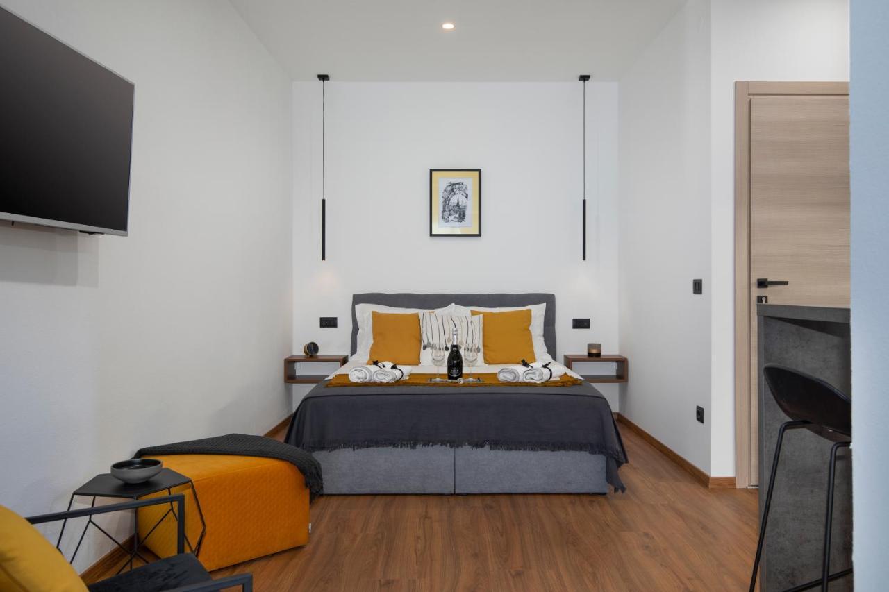 Deluxe Rooms And Apartments Korzo Πούλα Εξωτερικό φωτογραφία
