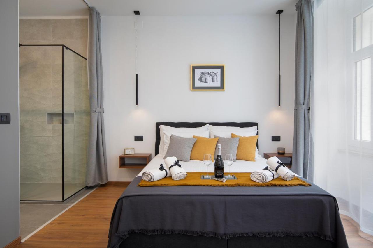Deluxe Rooms And Apartments Korzo Πούλα Εξωτερικό φωτογραφία
